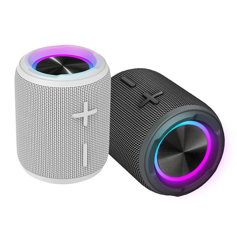10 giờ phát lại loa chống nước không dây 10W với ánh sáng đầy màu sắc RGB